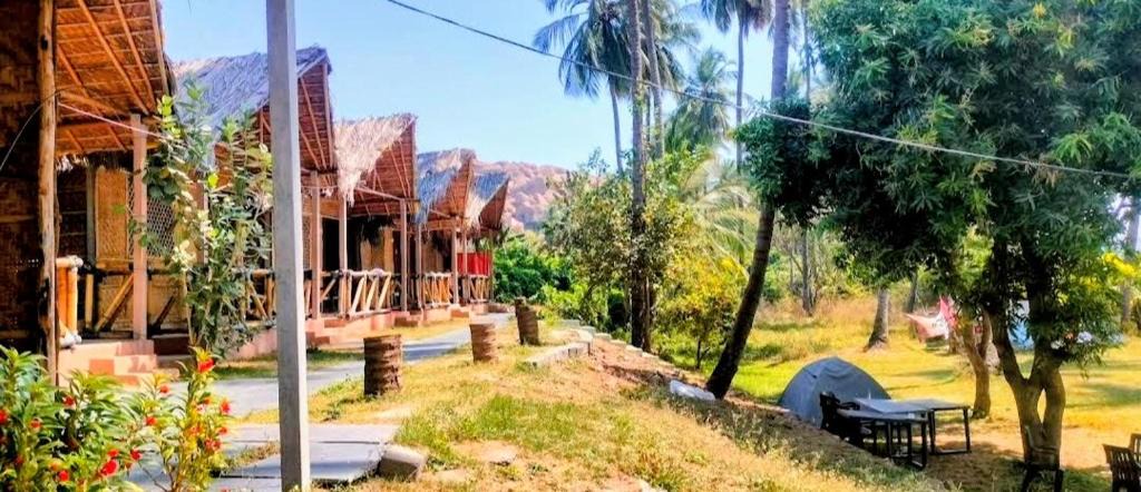 Kamalapur House | River Bay Hampi