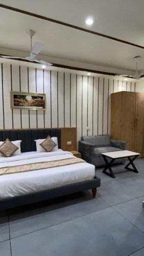 Faridabad Hotel | Rosewood Grand