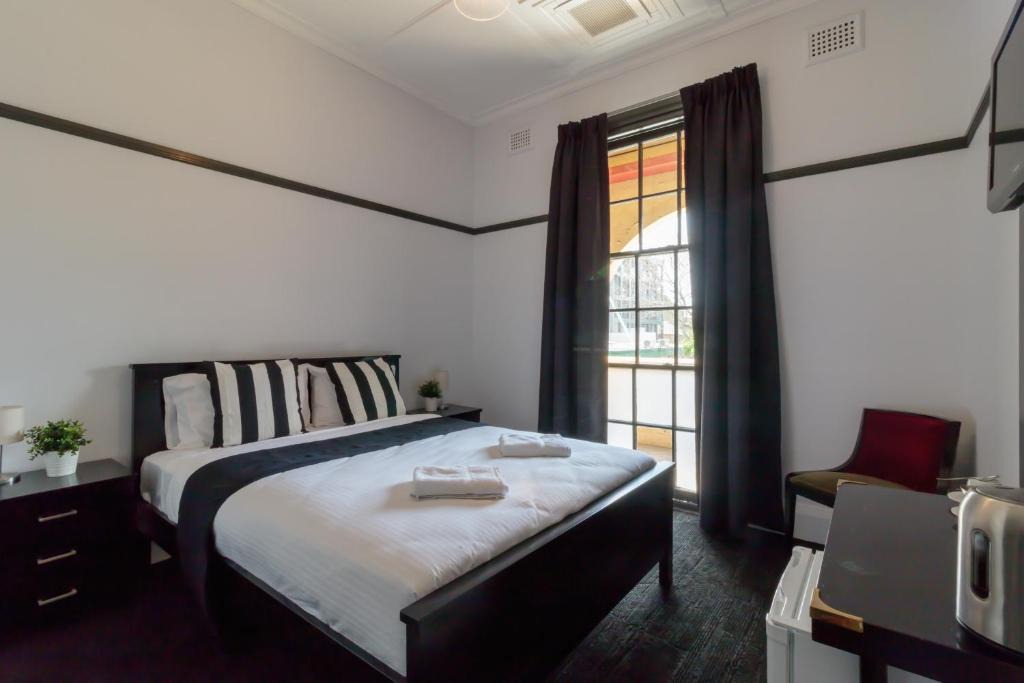 Ryde Hotel | Royal Hotel Ryde