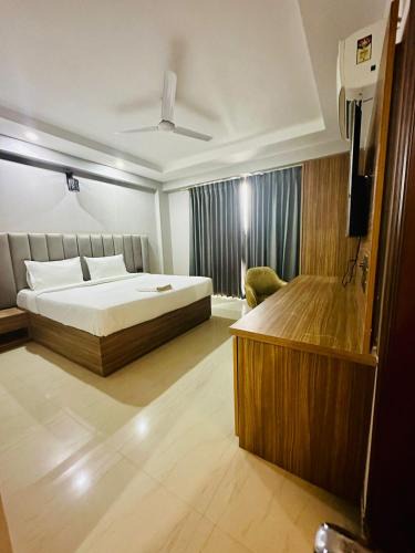 Sushant Lok Hotel | Royal residency by staykr rooms