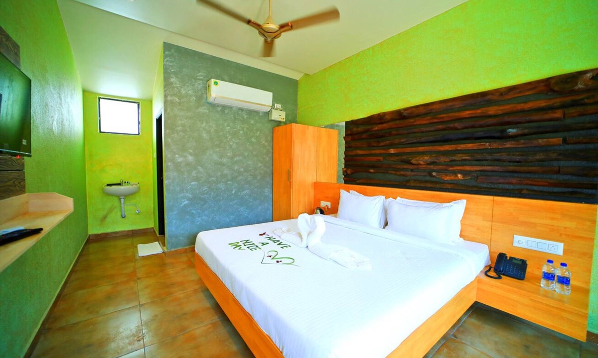 Gangavathi Hotel | Royal Rich County