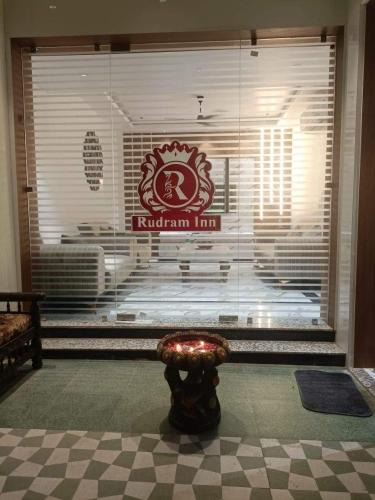 Varanasi Hotel | Rudram Inn