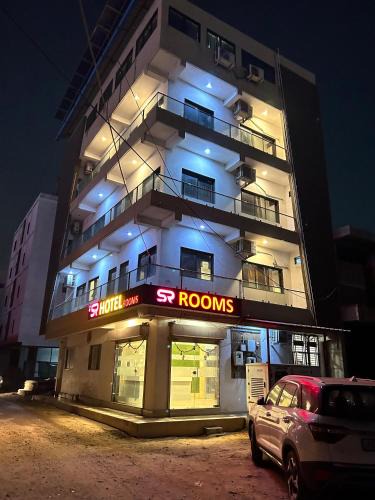 Surat Hotel | S R Hotel