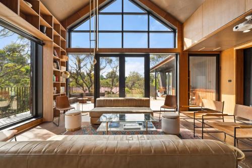 Wentworth Falls House | Sandbox House - An Architectural Mountain Retreat