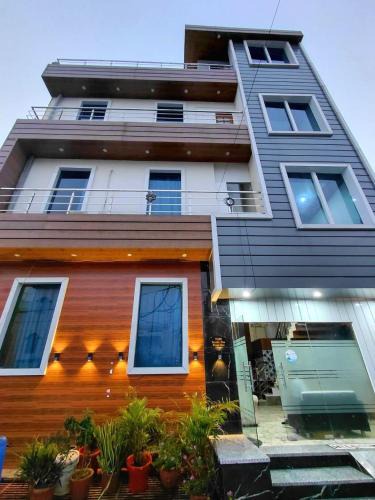 Shivalik Nagar Hotel | Saraswati homestay