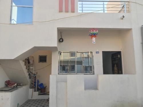 Rajpipla Apartment | SARDAR HOME STAY