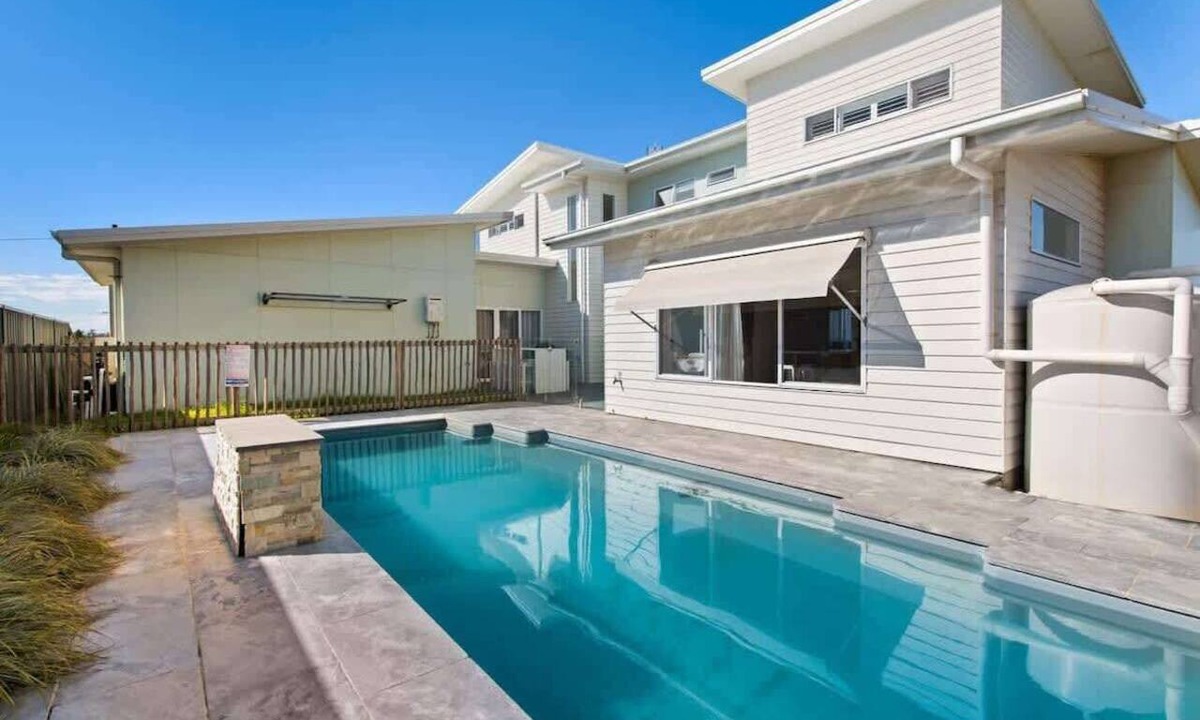 Stockton House | Sea Sand Serenity-Stunning Sophistication Stockton