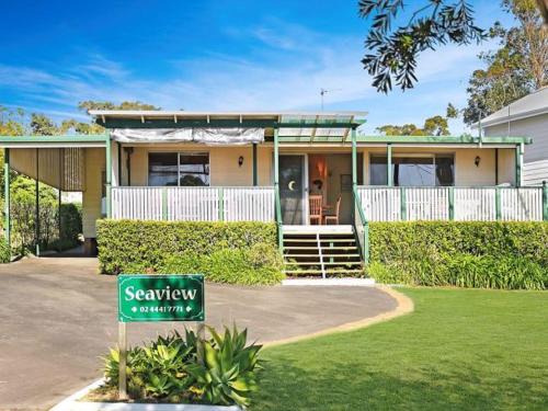 Vincentia House | Seaview by Experience Jervis Bay