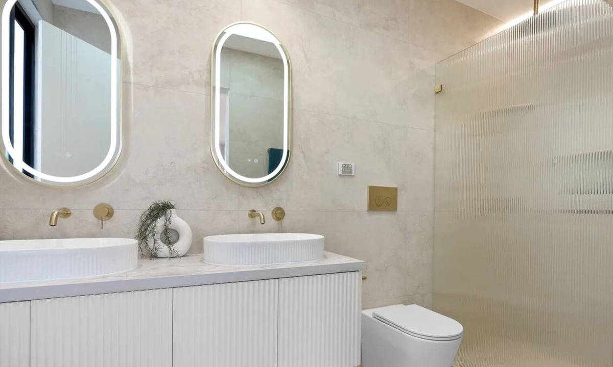 Fairfield Heights House | Serene Oasis with Pool