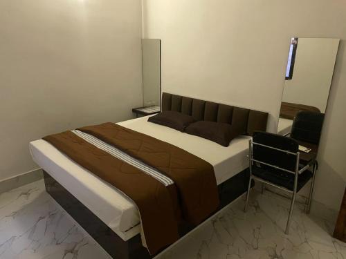 Deoghar Hotel | SHARDA PALACE Deoghar