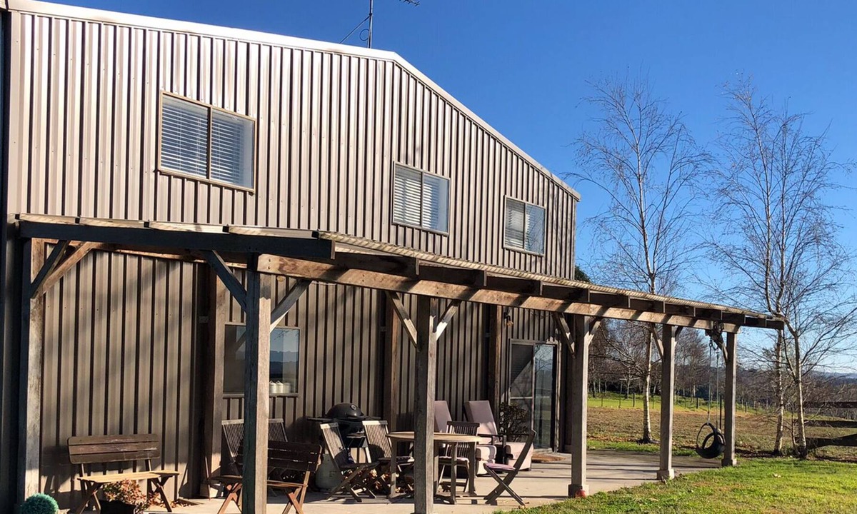 Manchester Square Other | Shed 85 - peace and privacy - pet friendly