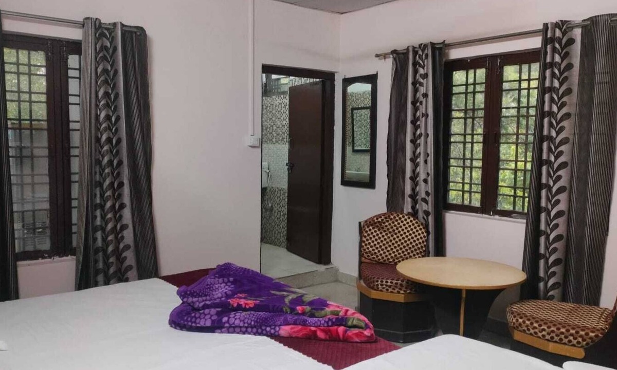Shivanandi Hotel | Sheetal Resort and Restaurant