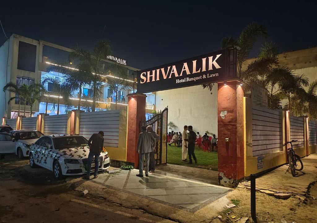 Varanasi House | Shivaalik