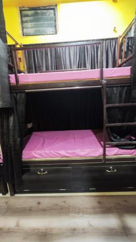 Sigra Hostel | Shri Ashray