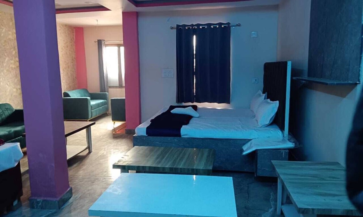 Allahabad Hotel | Shri Narayanam Dharamshala