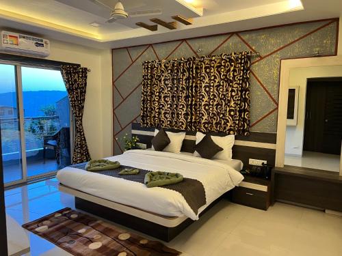 Medha Hotel | Shriyan Farmhouse