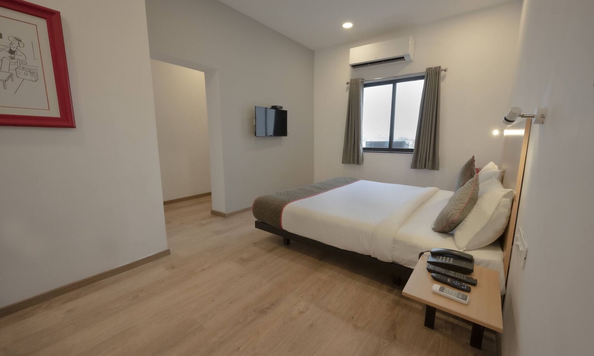 Nagpur Hotel | Signature Inn