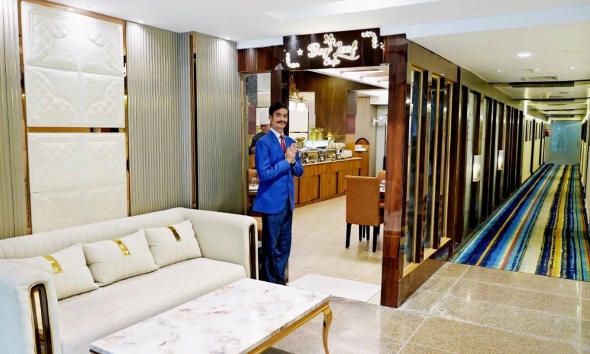 Sector 14 Hotel | Sk Premium Park GGN