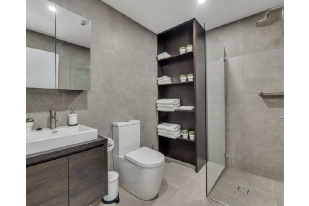 Wolli Creek Apartment | Standard Room 5 Fully Furnished - Sydney Studios - Utilities Included.