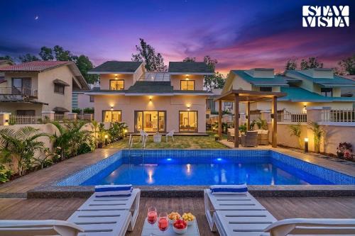 Mahabaleshwar Villa | StayVista at Mooncrest Manor with Pool, Lawn