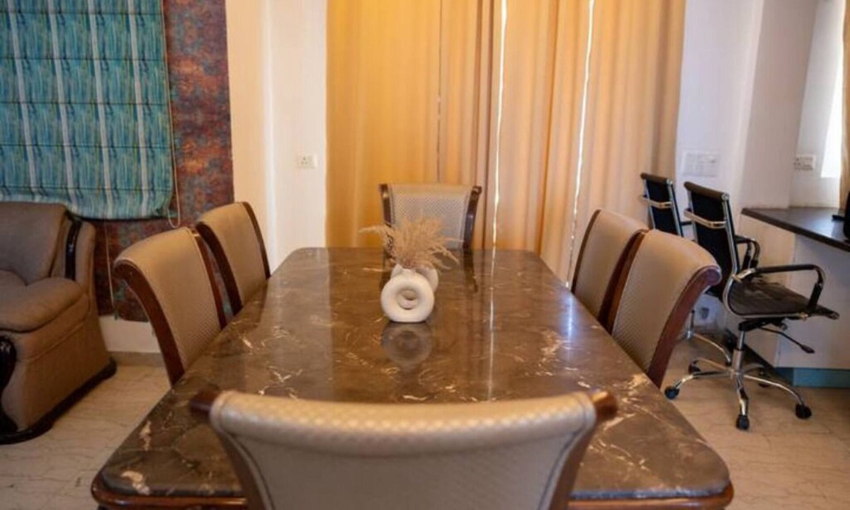 Noida Apartment | Stunning Style Suite