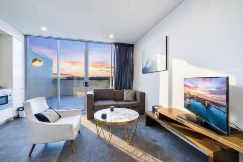Chatswood CBD Apartment | Stylish 1BD Apt Near Chatswood Train Station