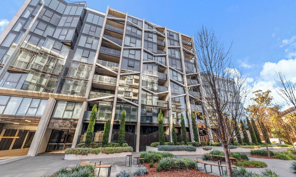Reid Apartment | Stylish Apartment in Canberra CBD