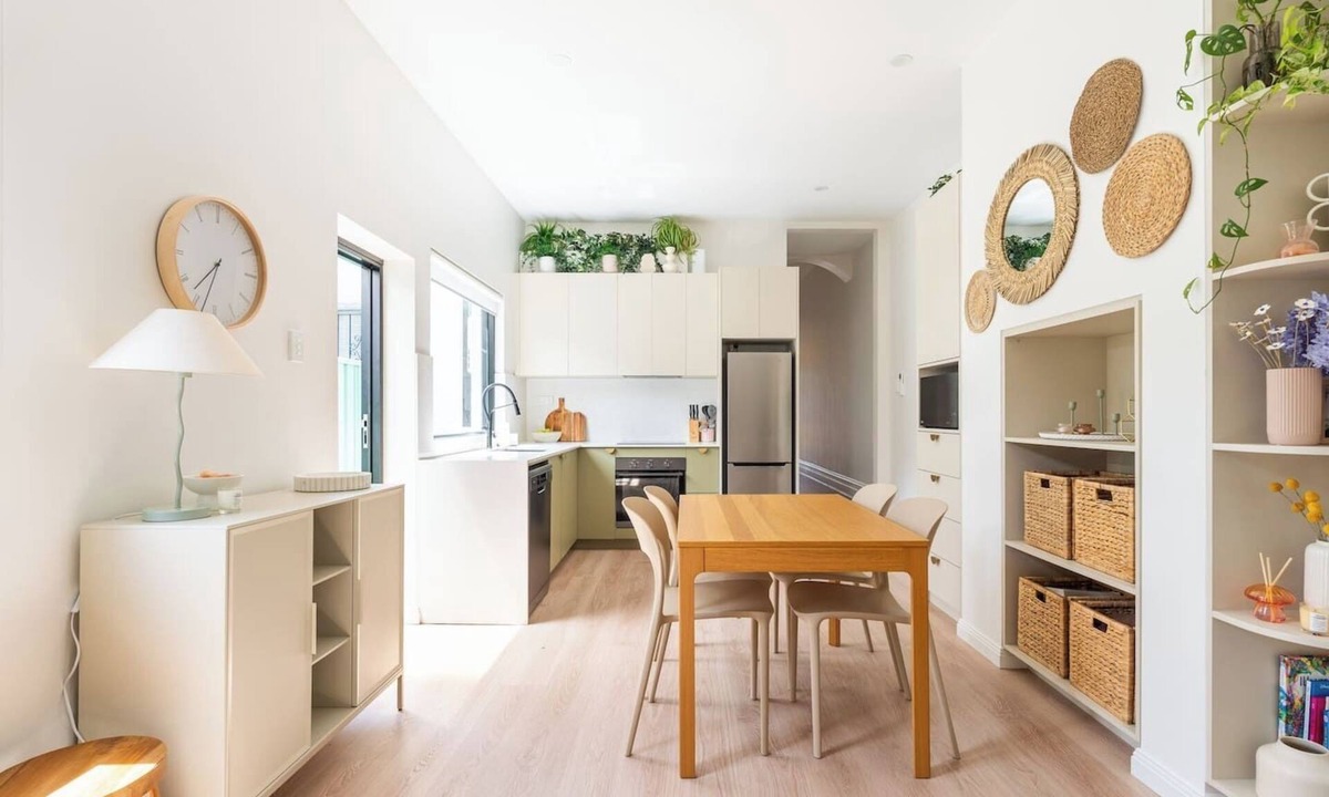 Zetland House | Stylish Inner-City Terrace Near Green Square