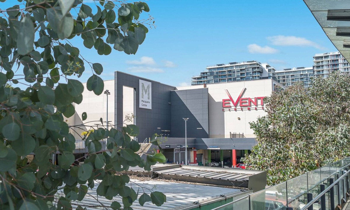 Surry Hills Apartment | Stylish Surry Hills Apartment Near Central Station Fast Wi-Fi