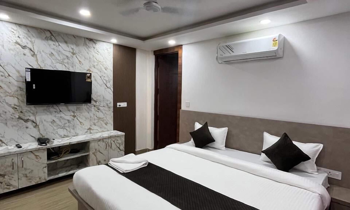 Bhopal Hotel | SUKOON GRANDEUR