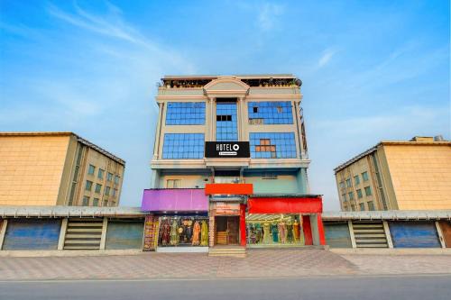 Banjara Hills Hotel | Super Hotel O Banjara Lake Hyderabad Formerly Lakeview Palace