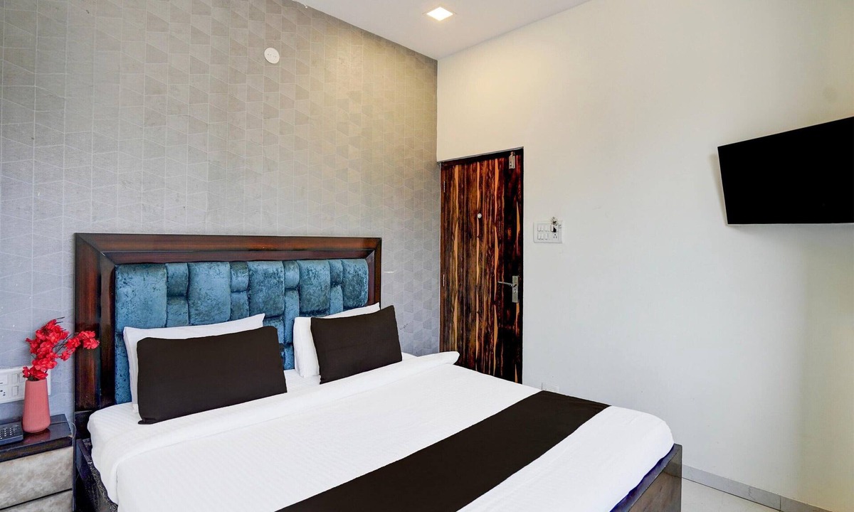 Nagpur House | Super Itwari Station Formerl Hotel Prime