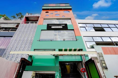 Allahabad Hotel | Super OYO Townhouse Oak Prayagraj Allahabad University-Railway Junction Formerly Ballians