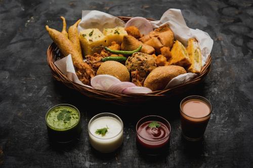 Mohangarh Hotel | Super Townhouse Jashn