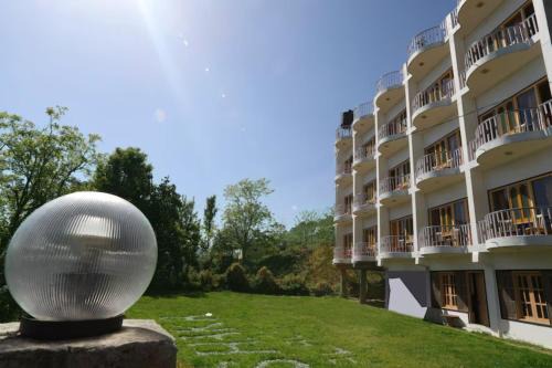 Kausani Hotel | Swaasha Vista