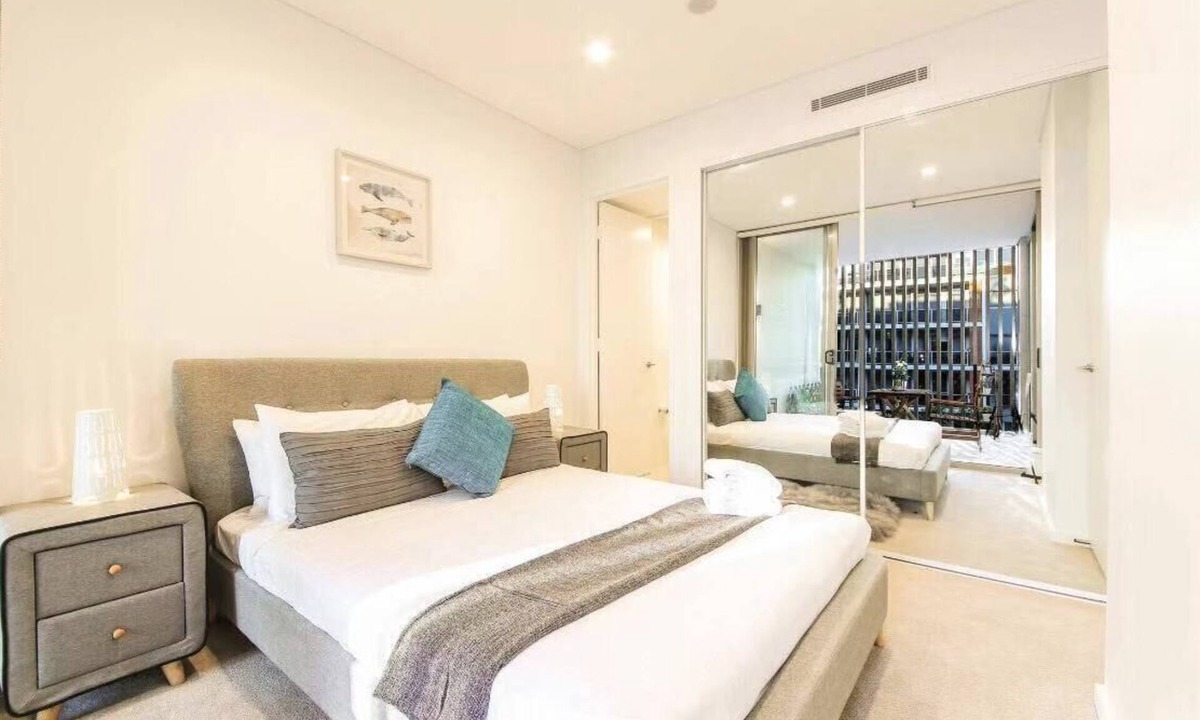 Rosebery Apartment | Sydney Rosebery apartment close Green square