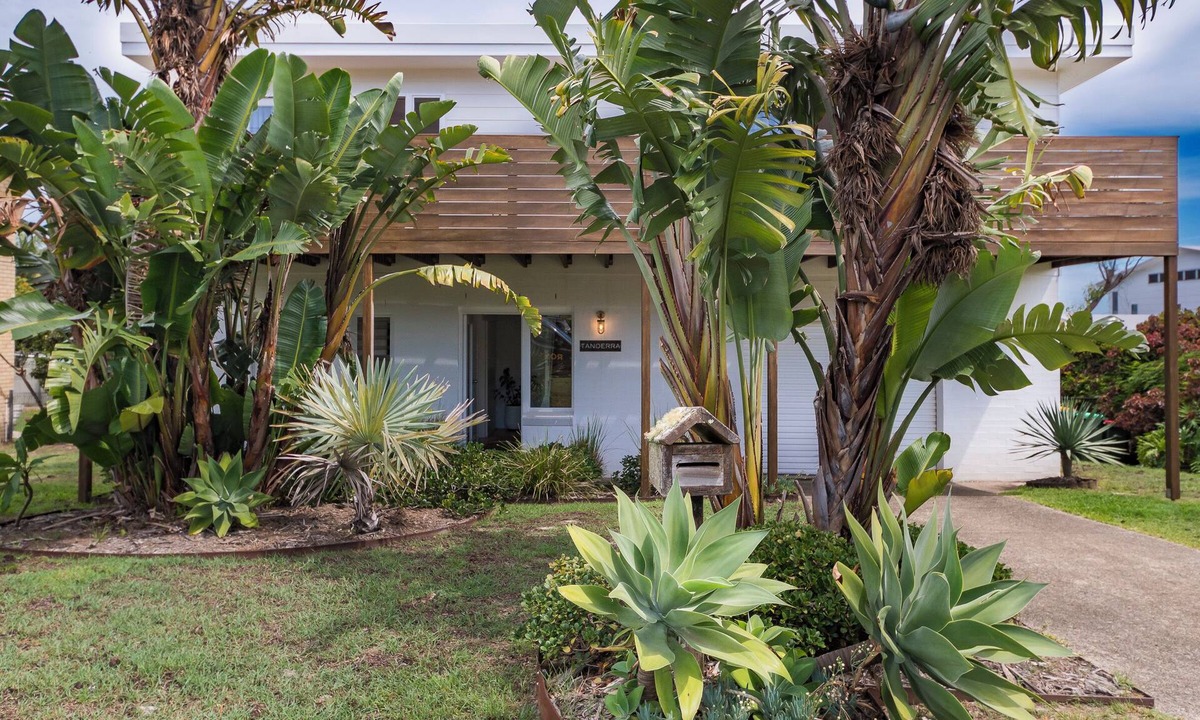 Camden Head House | Tanderra - that relaxing family beachside escape you've been looking for!
