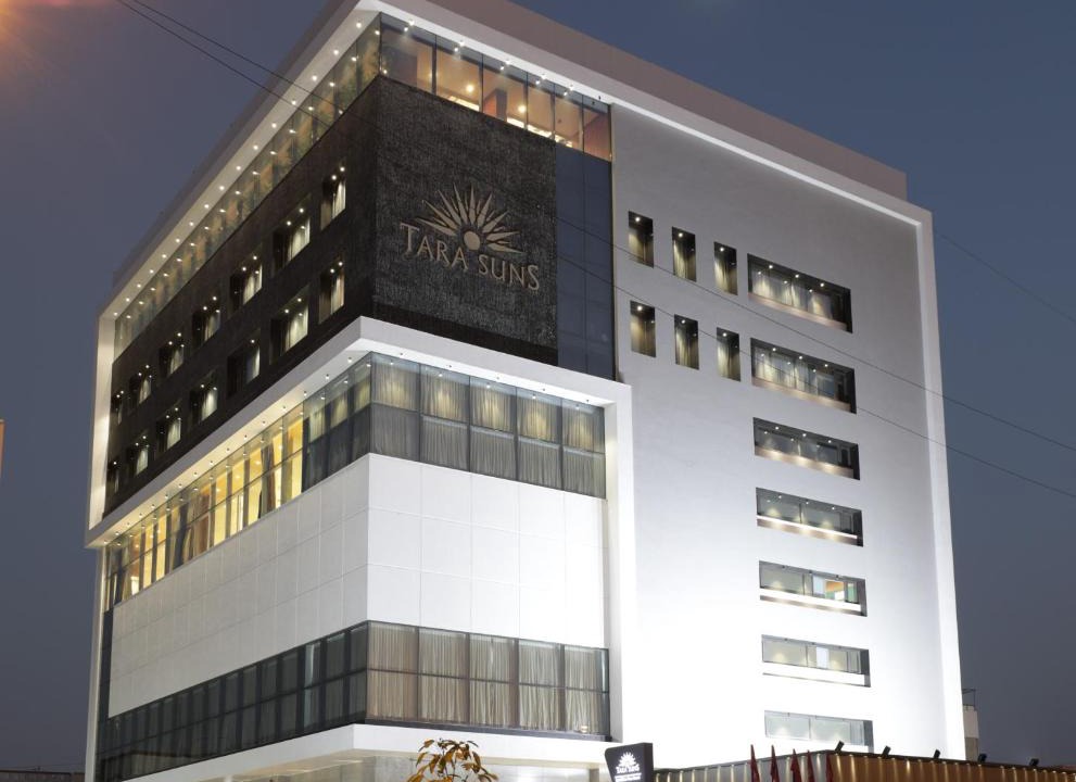 Vadodara Hotel | Tara Suns