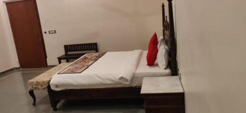 Salumbar Hotel | Tej Gadh Jambuda