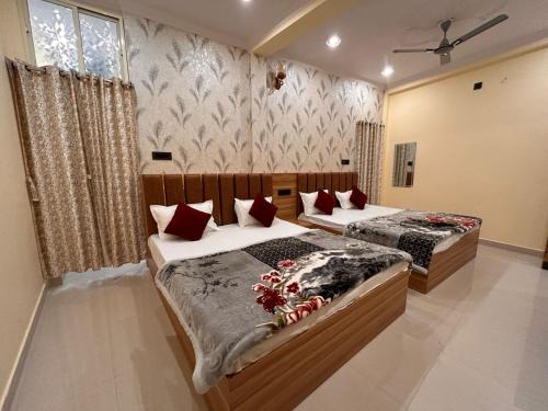 Varanasi House | TEMPLE TOWN HOMES durgakund near assi ghat