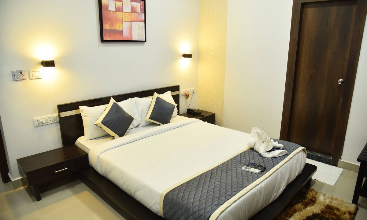 New Town Hotel | The Altruist New Town Hotel
