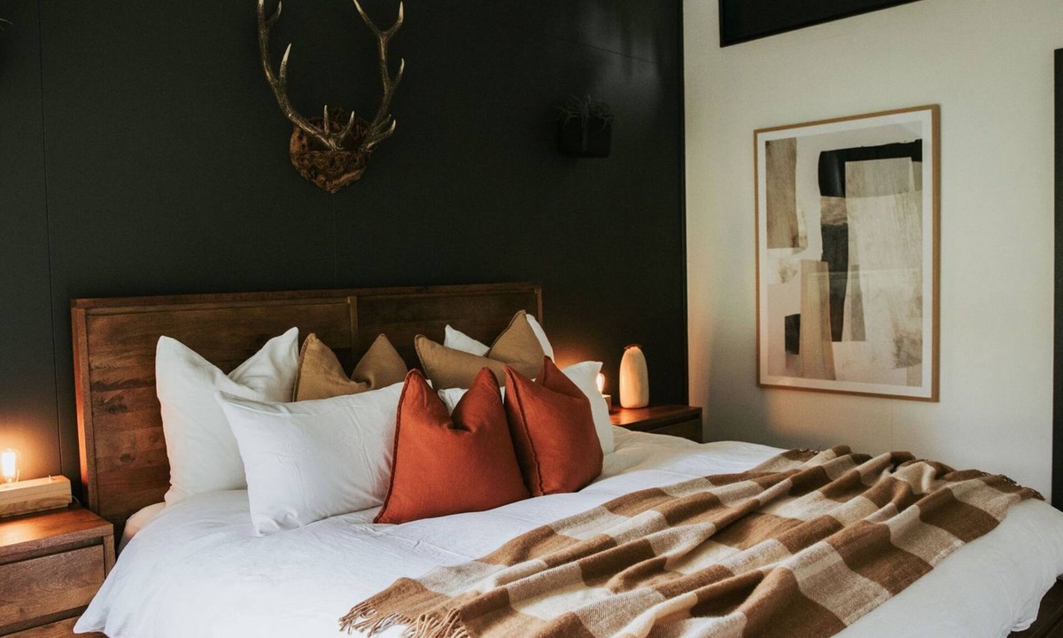 Woodlands Cottage | The Artemis Cottage - Romantic Couples Retreat
