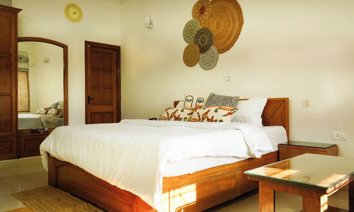 Rishikesh Hotel | The Basera Luxury Villa