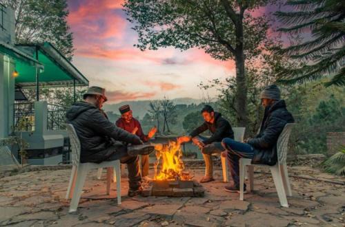 Dharampur Apartment | The Corner House I 4 Bedroom Serviced Villa I Open Air Lawn & Plunge Pool I Bonfire I Dance I Music I Full Party l Managed By ExoticStays Group