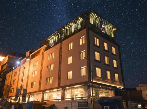 Kota Hotel | The Eco Satva Kota - Vegetarian with all Options