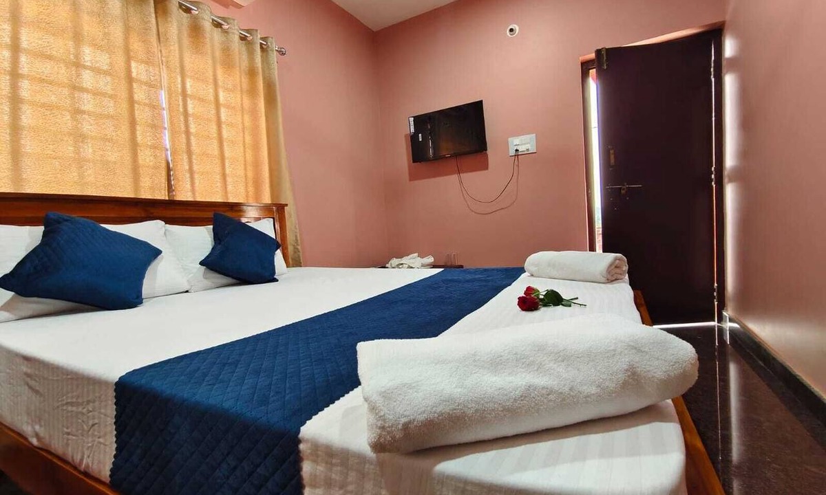 Hireguthi Hotel | The Hill View Guesthouse
