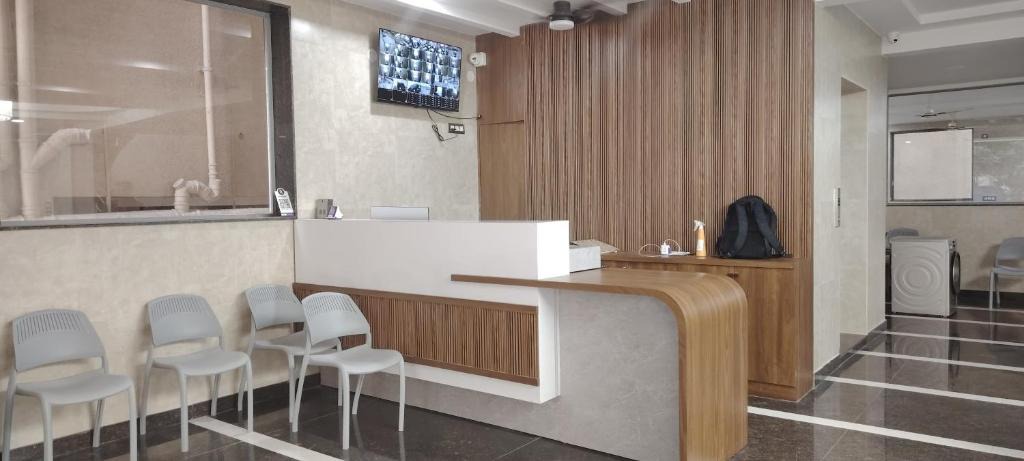 Gachibowli Hotel | The Kala Hotel & Coliving