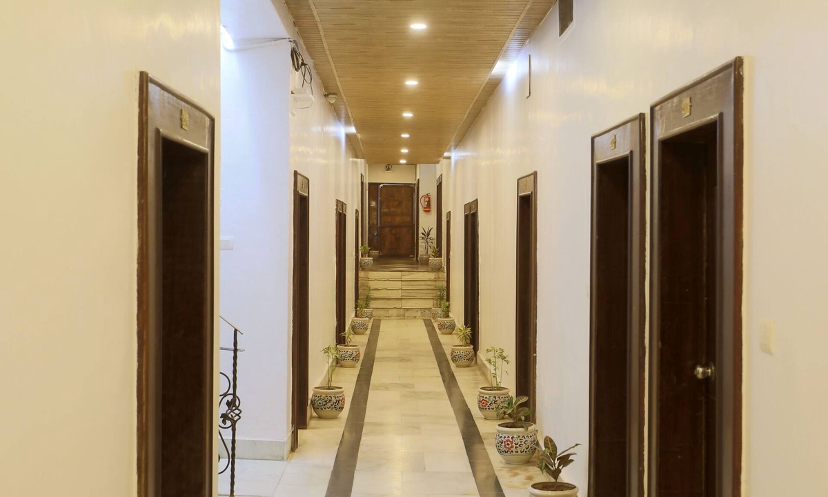 Mount Abu Hotel | The Leef Inn