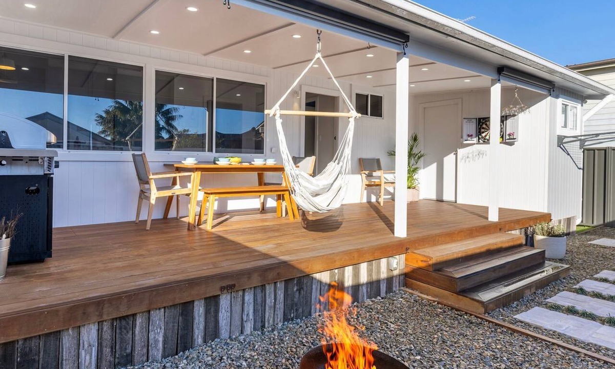 Greenwell Point House | The Little Pelican - 2 Min Walk to Crookhaven River