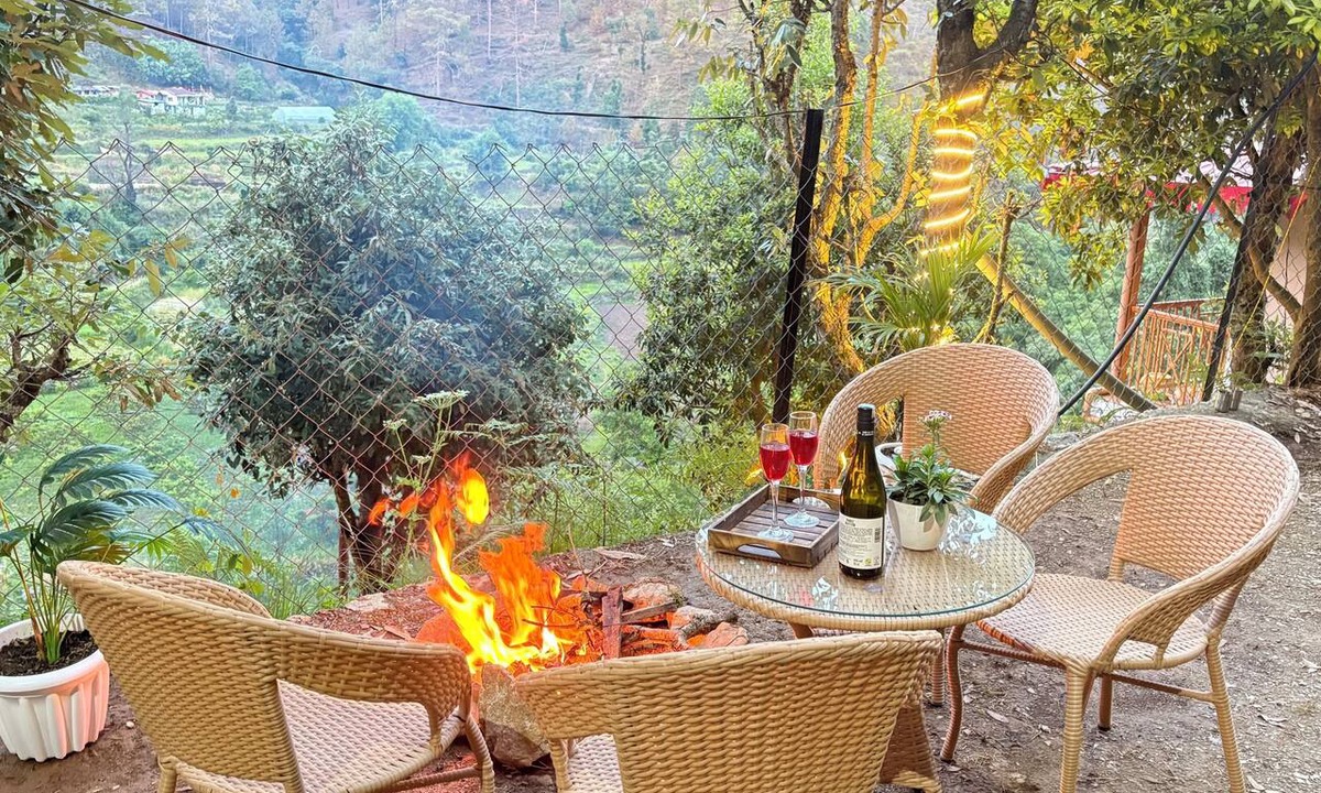 Nainital Resort | The Peach Hillside Kainchi Dham
